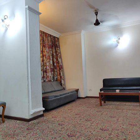 Hotel Premier Jammu Eksteriør bilde
